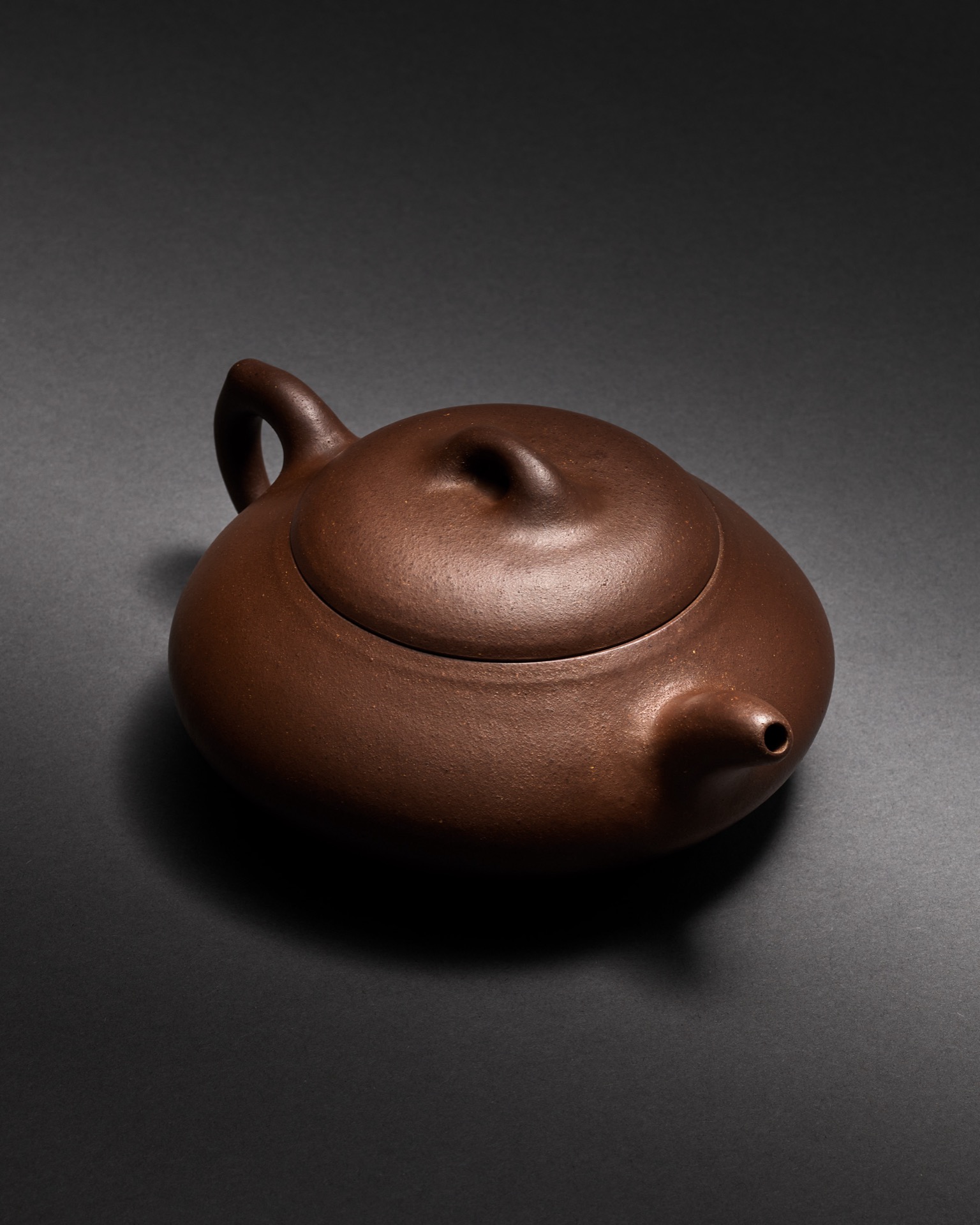中國陶瓷五千年精品展」中的元青花梅瓶在台北帝圖亮相- Arts