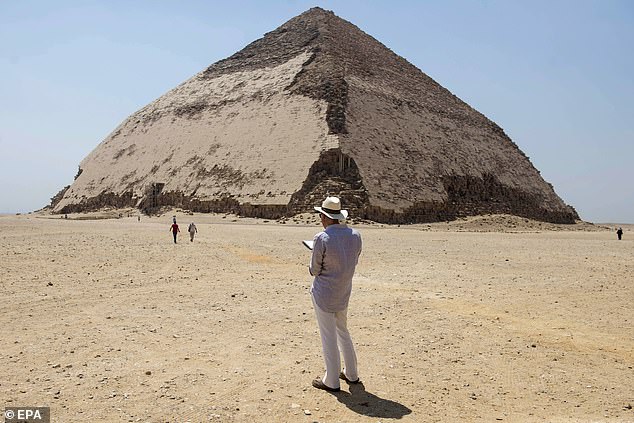 埃及今起開放參觀4600年的金字塔(Egypt opens two of its oldest