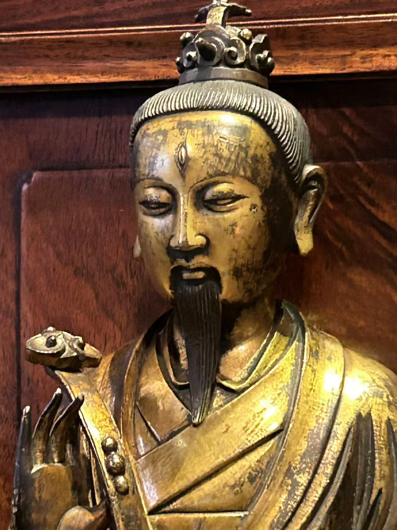台灣拍場首見精美明代銅鎏金上清靈寶天尊坐像公開拍賣(By 戴忠仁